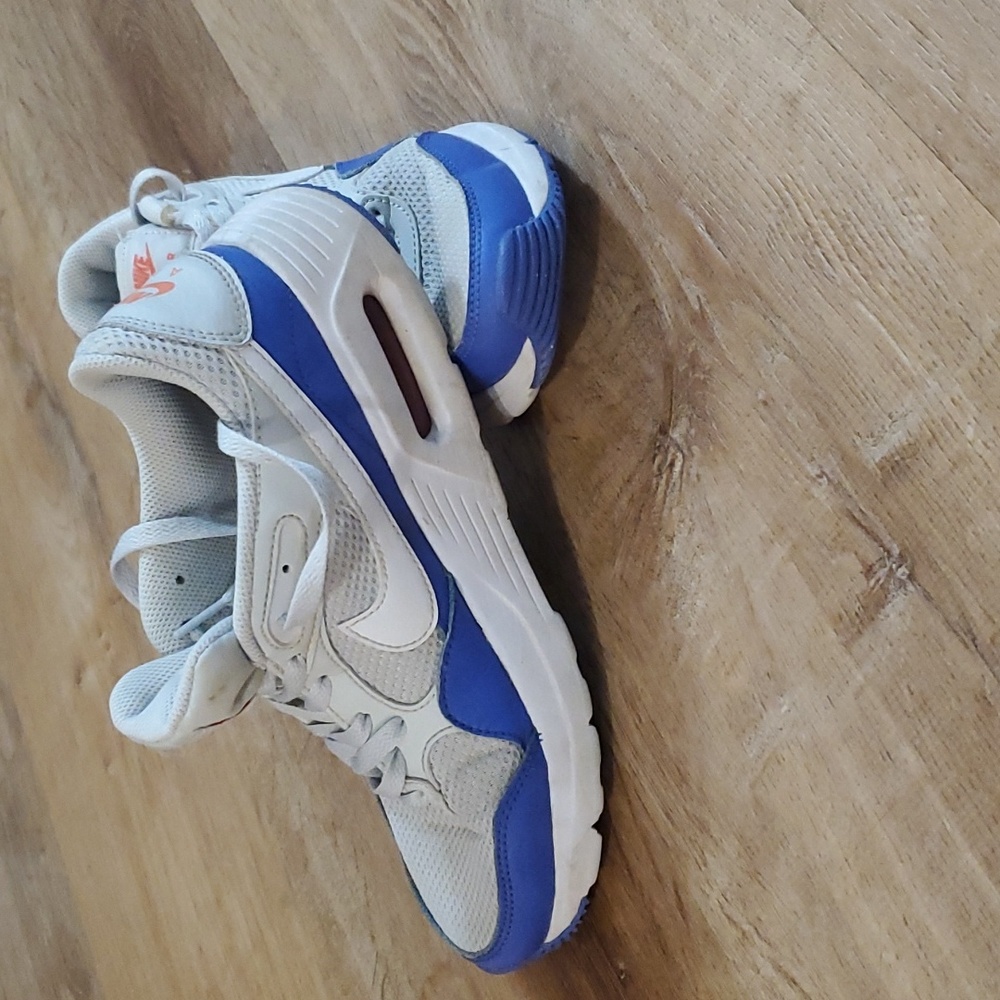 Nike Air Tennis shoes